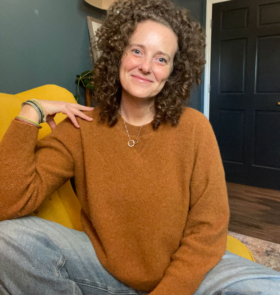 Jocelyn Chrisley seated at home